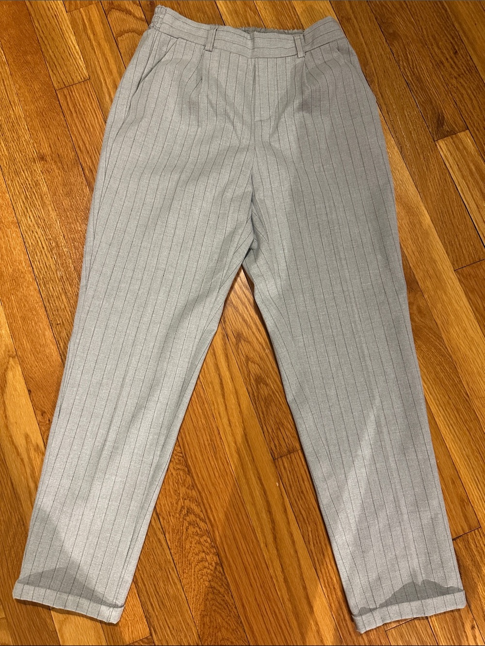 Gray n black pinstriped trousers.